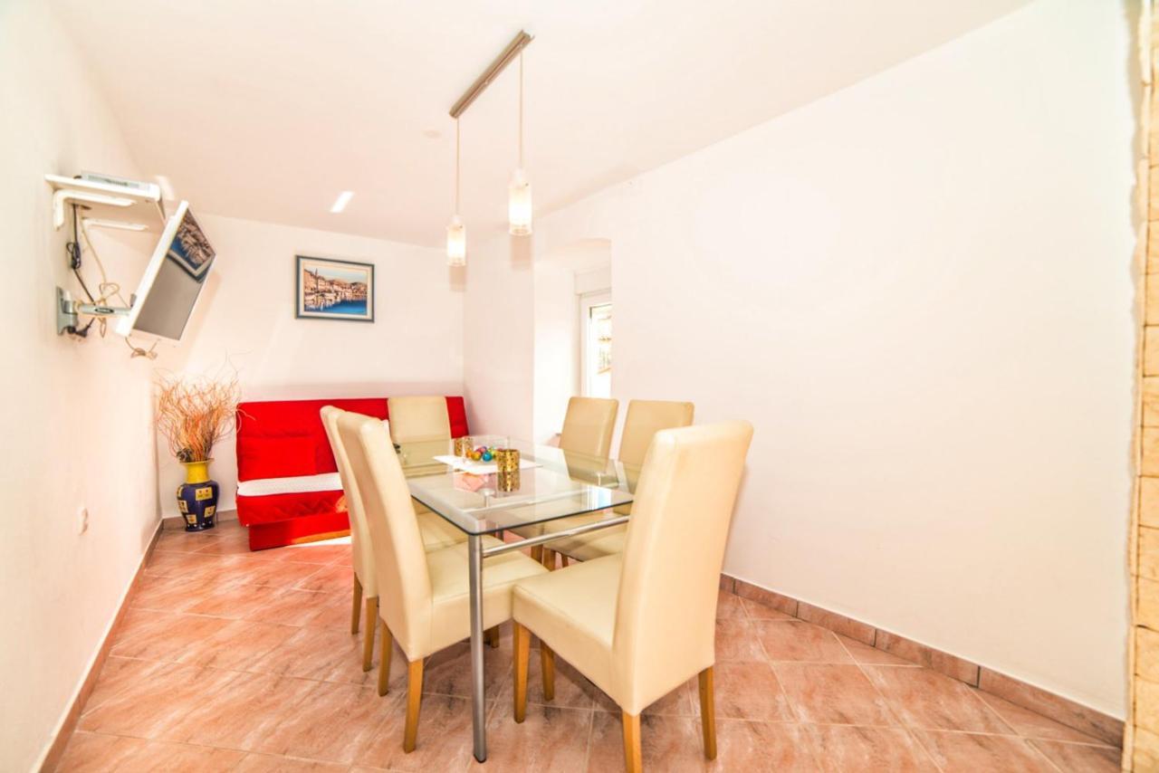 Apartments Salcinovic 梅杜林 外观 照片