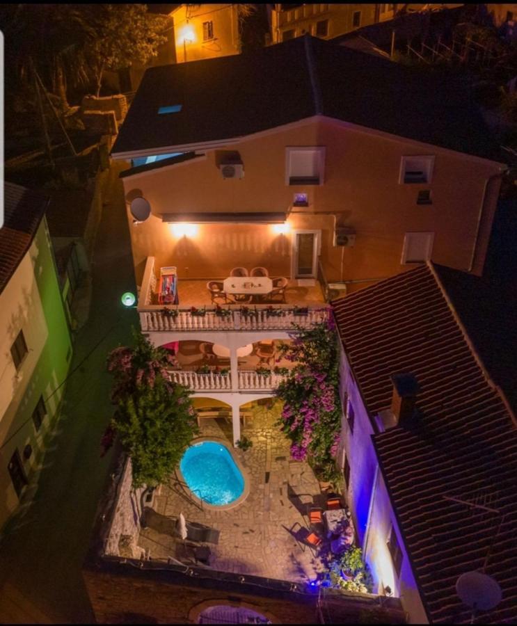 Apartments Salcinovic 梅杜林 外观 照片