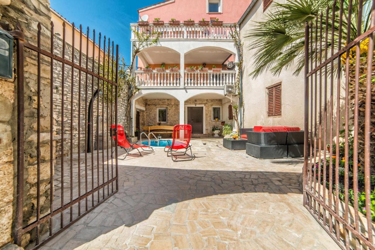 Apartments Salcinovic 梅杜林 外观 照片